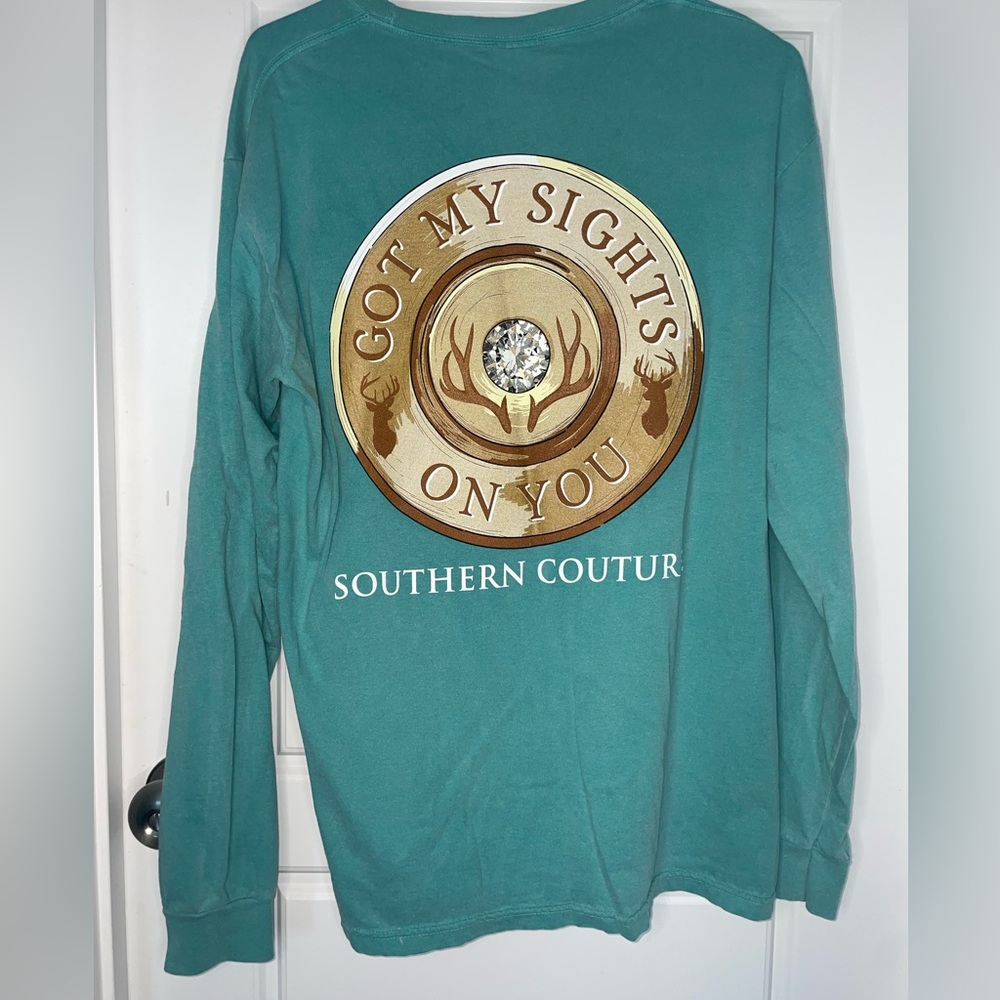Women’s‎ Medium Southern Couture “Got my sights on you” Long Sleeve Tshirt